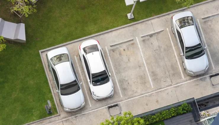 Si può usare il parcheggio condominiale?